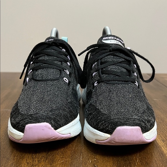 Sketchers Arch Fit Air Cooled Comfy Wave Womens Size 8.5 Black Lavender - Picture 3 of 14